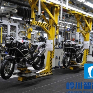 摩托车生产流水线