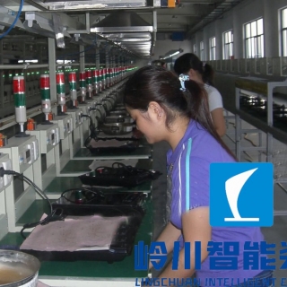 电磁炉装配流水线