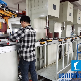 减速电机自动化组装线