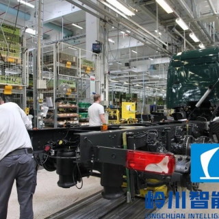 自卸车总装流水线